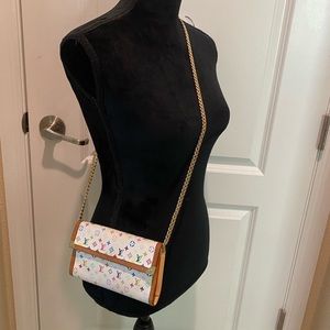 Authentic Louis Vuitton Multi Color
Wallet White